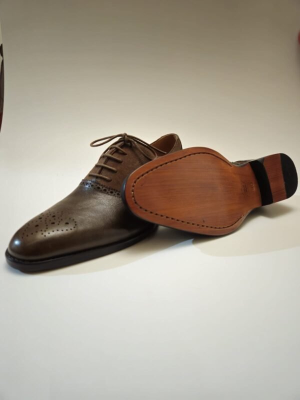 TWO-TONE SUEDE SHOES